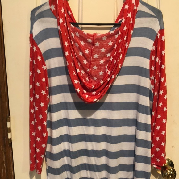 Red white and blue hoodie shirt - Picture 2 of 2